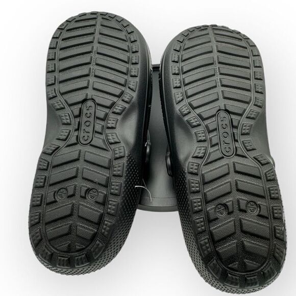 NWOT Black lined classic Crocs Mens Size 8 womens size 10 - Picture 8 of 9